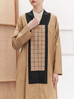 beige crepe