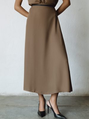 BROWN SKIRT