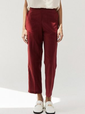 red trouser