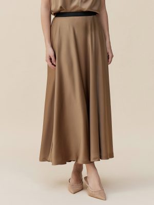 Brown skirt